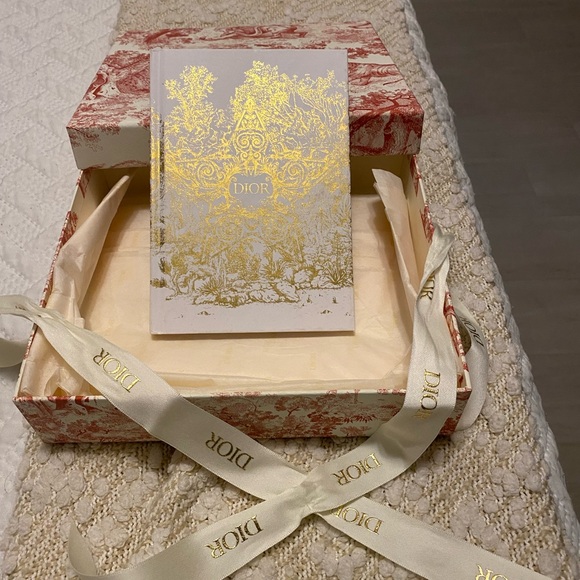 Dior notebook - Picture 5 of 7